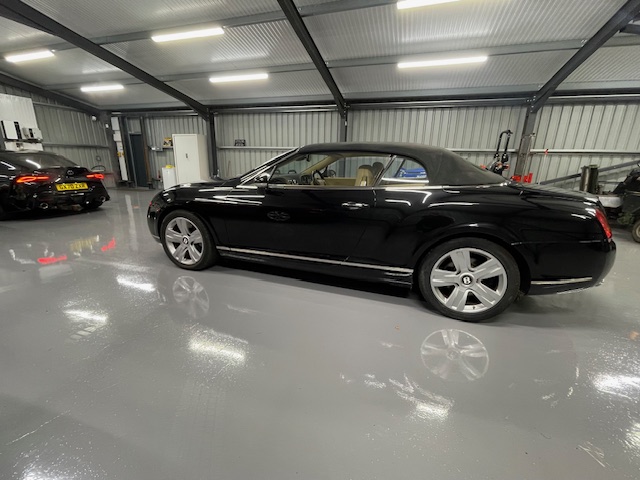 [CCK vehicle showroom photos]