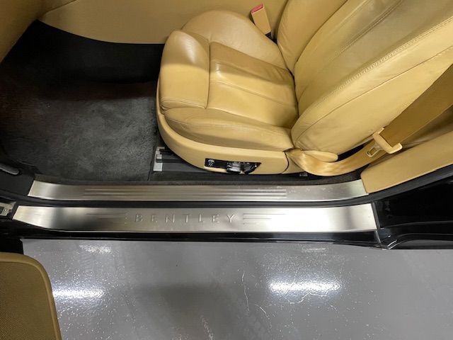 [CCK vehicle showroom photos]