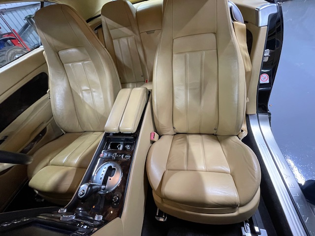 [CCK vehicle showroom photos]