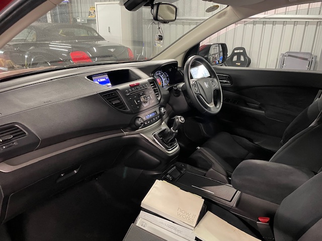 [CCK vehicle showroom photos]