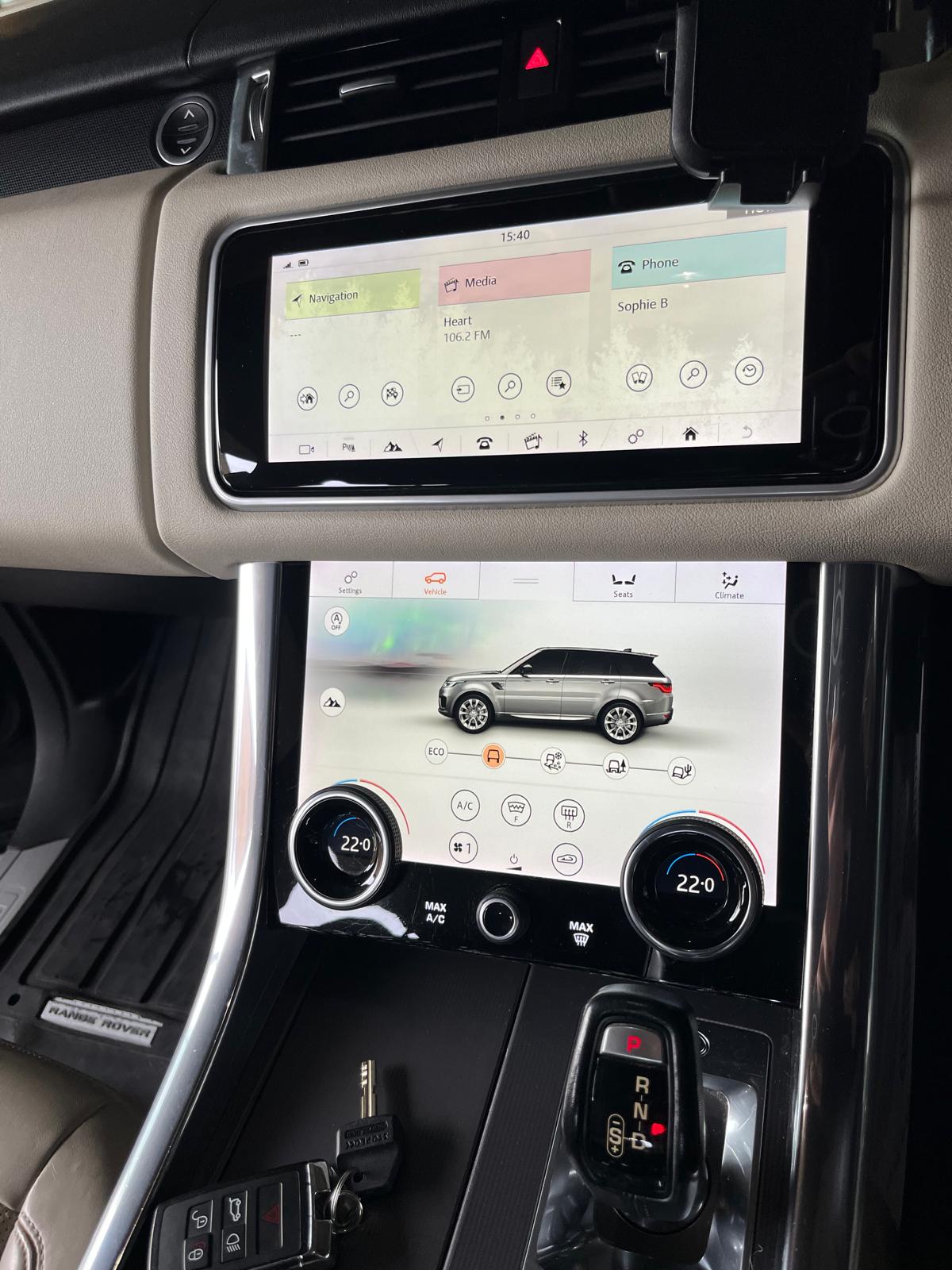 [CCK vehicle showroom photos]