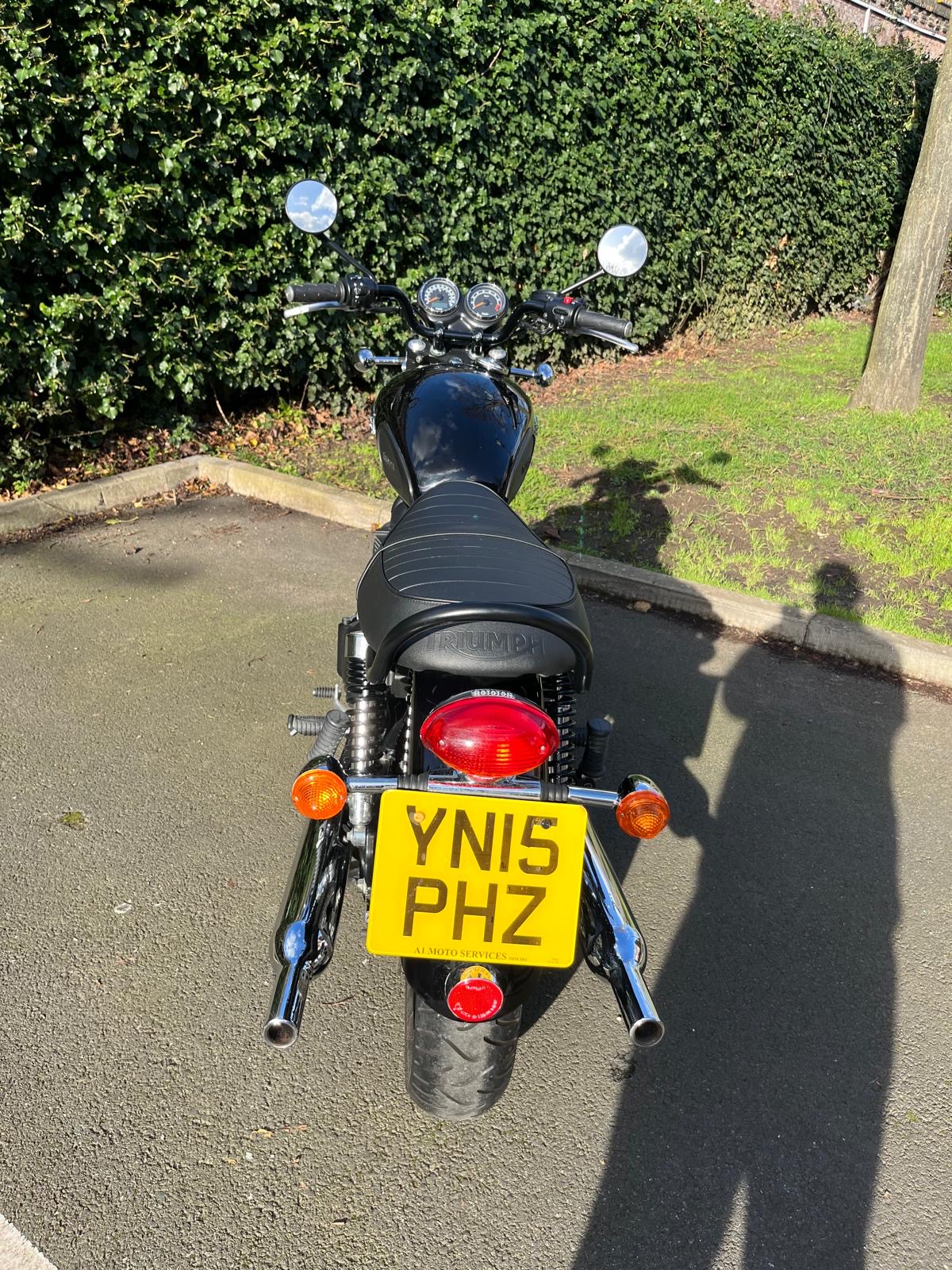 [CCK vehicle showroom photos]