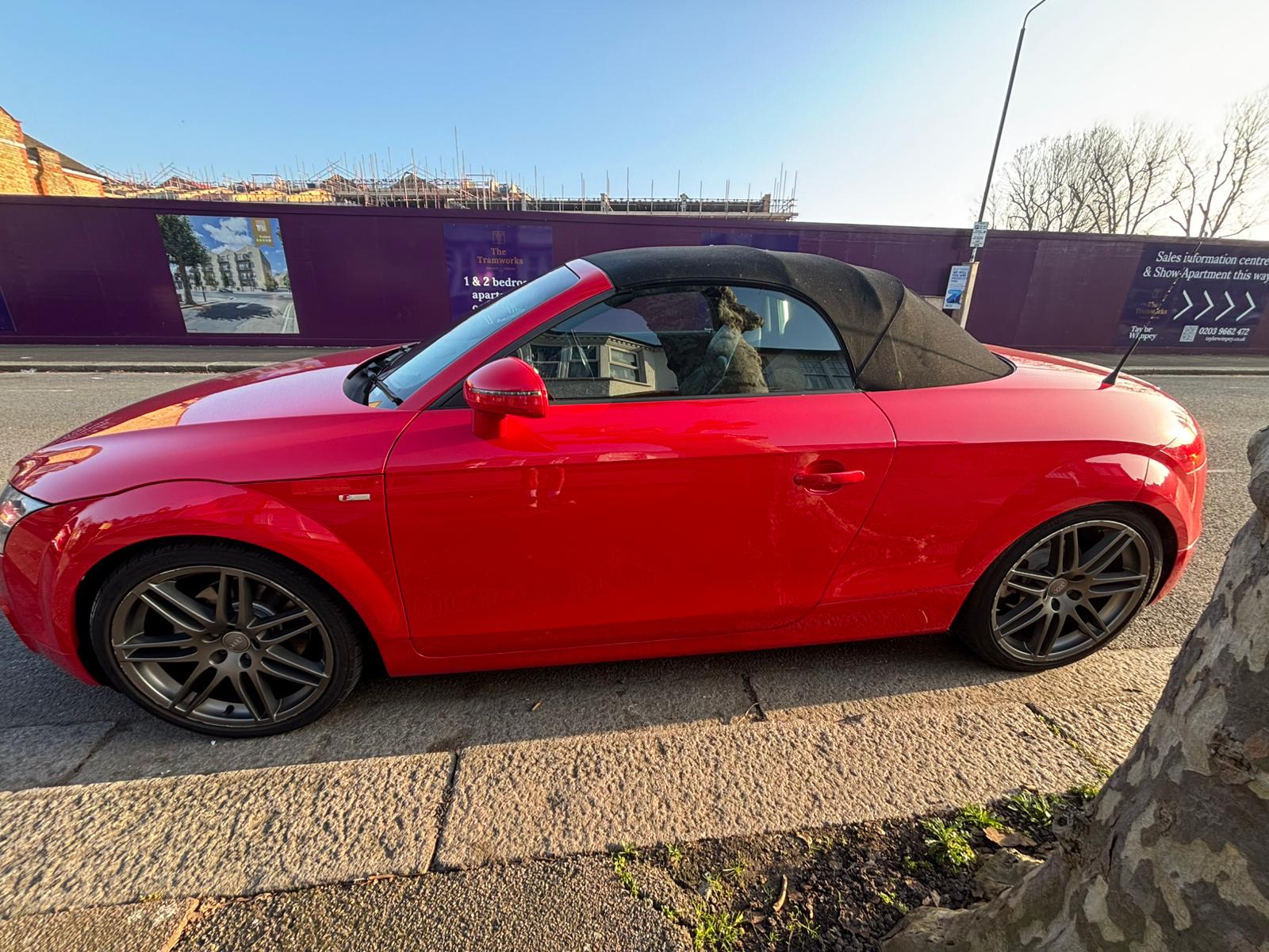 [CCK vehicle showroom photos]