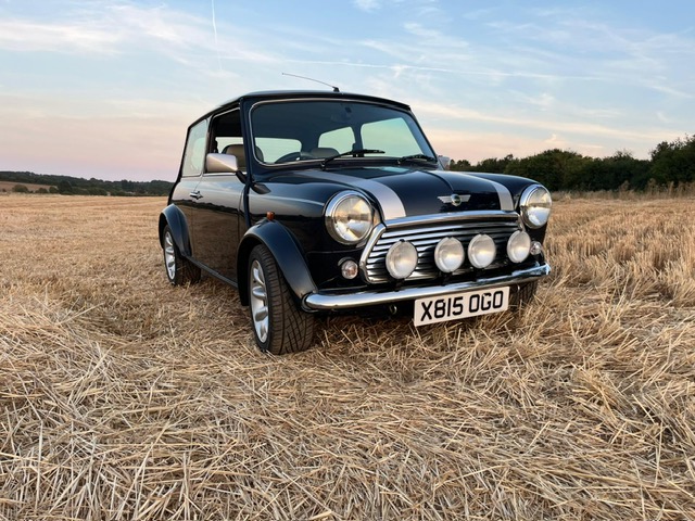 [Vehicle Photo]